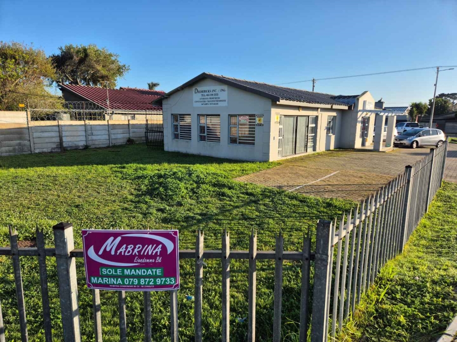 Commercial Property for Sale in Da Nova Western Cape